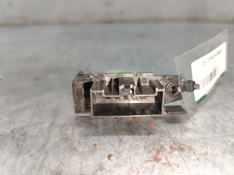 Recambio de resistencia calefaccion para peugeot partner tepee 1.6 bluehdi 100 referencia OEM IAM  5 PINS 