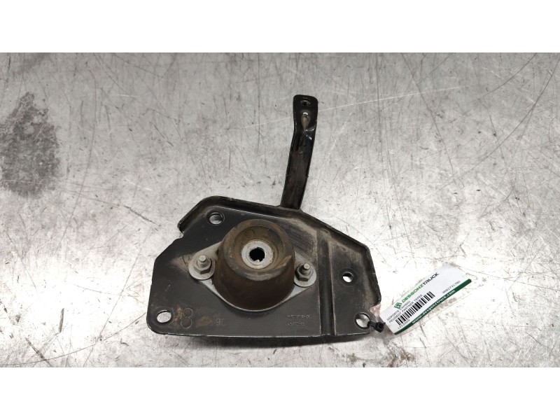 Recambio de soporte cambio para peugeot partner tepee 1.6 bluehdi 100 referencia OEM IAM 9682731780  