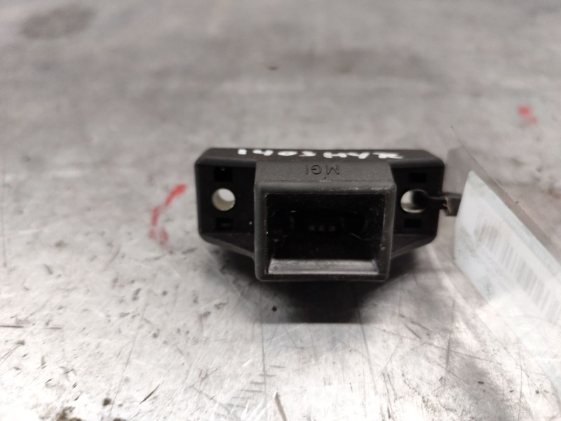 Recambio de cerradura maletero / porton para dacia sandero 1.2 16v lpg referencia OEM IAM   