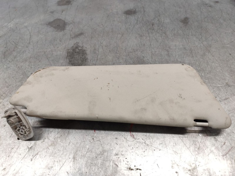 Recambio de parasol izquierdo para peugeot partner tepee 1.6 bluehdi 100 referencia OEM IAM   