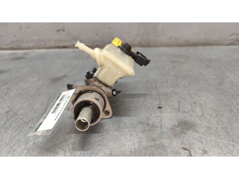 Recambio de bomba freno para volkswagen polo berlina (6n1) básico referencia OEM IAM   