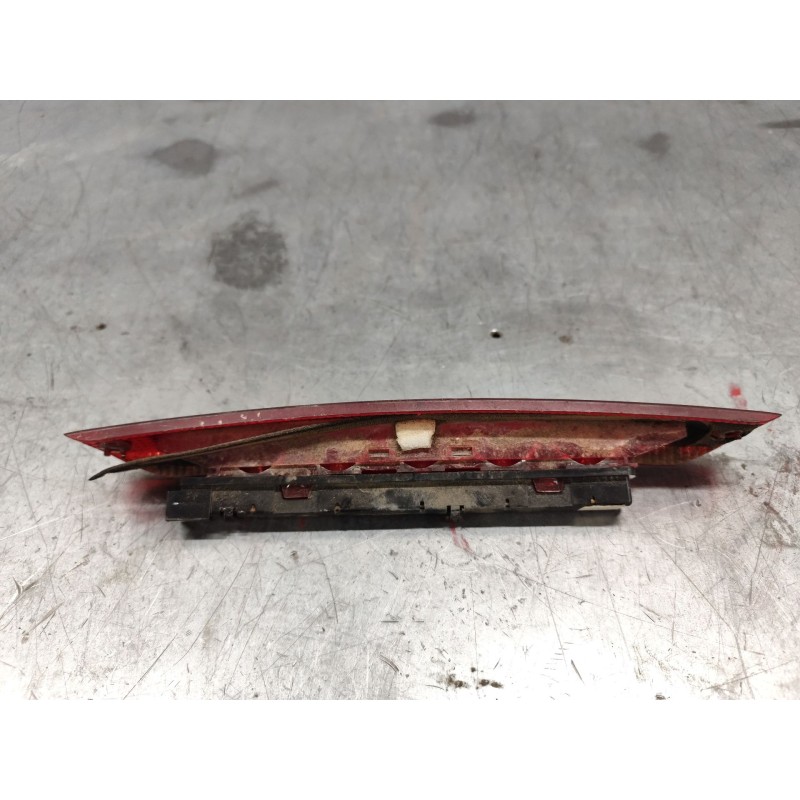 Recambio de luz central de freno para ford focus lim. (cb4) 1.6 tdci cat referencia OEM IAM   