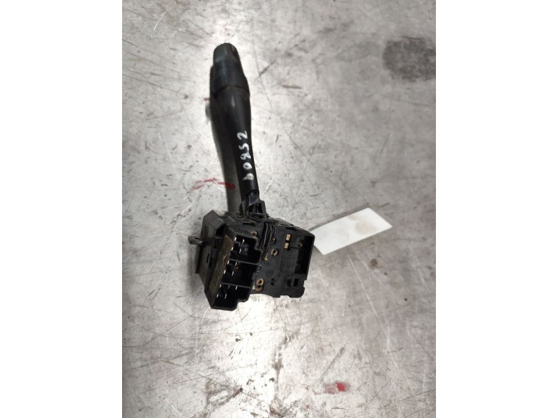 Recambio de mando luces para nissan primera (p11) 1.8 16v referencia OEM IAM 36852B  