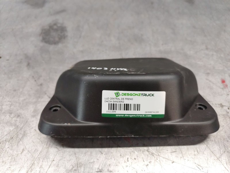 Recambio de luz central de freno para dacia sandero 1.2 16v lpg referencia OEM IAM 265987418R  