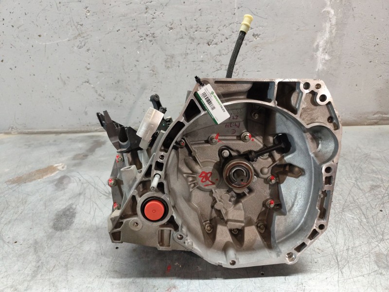 Recambio de caja cambios para dacia sandero ii tce 90 (b8m1, b8ma) referencia OEM IAM JH3399  