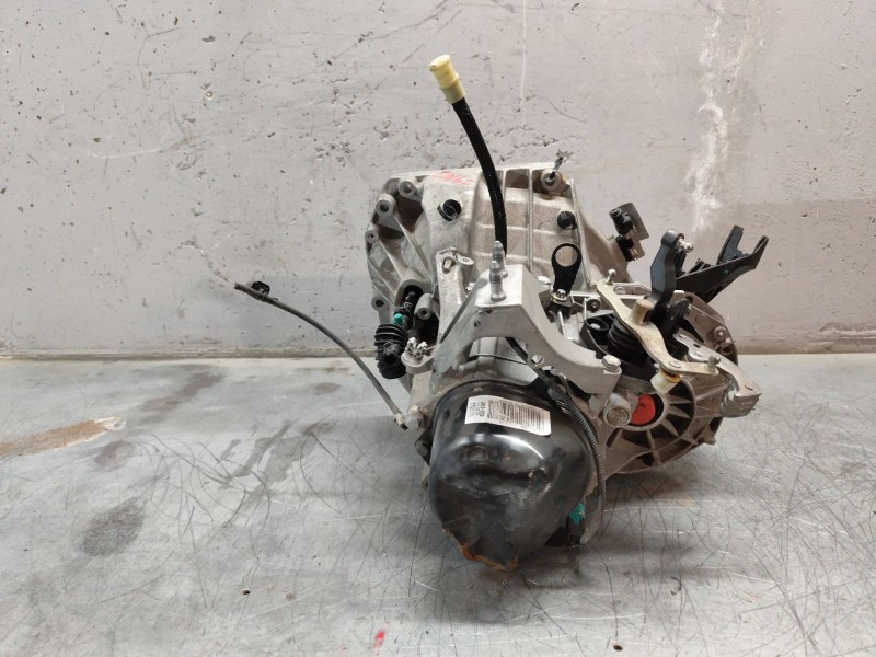 Recambio de caja cambios para dacia sandero ii tce 90 (b8m1, b8ma) referencia OEM IAM JH3399  