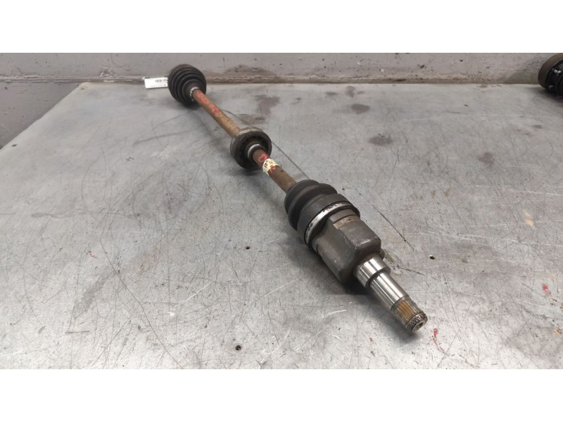 Recambio de transmision delantera derecha para chrysler pt cruiser (pt) referencia OEM IAM P04668420AB  