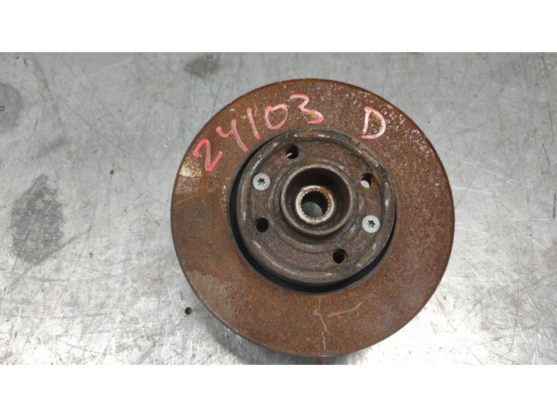 Recambio de mangueta delantera derecha para dacia sandero ii tce 90 (b8m1, b8ma) referencia OEM IAM   