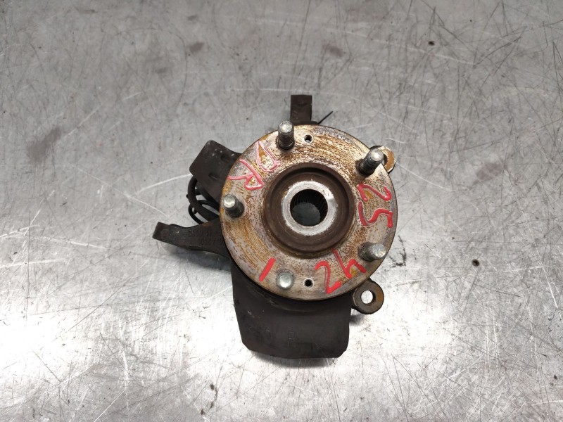 Recambio de mangueta delantera derecha para hyundai i30 (gd) 1.6 crdi referencia OEM IAM   