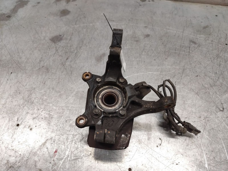 Recambio de mangueta delantera derecha para hyundai i30 (gd) 1.6 crdi referencia OEM IAM   