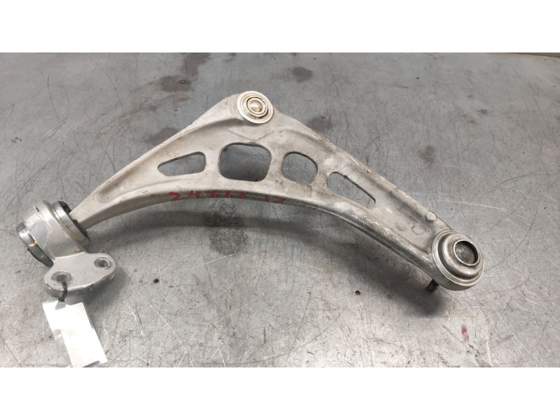 Recambio de brazo suspension inferior delantero izquierdo para bmw serie 3 berlina (e46) 320d referencia OEM IAM   