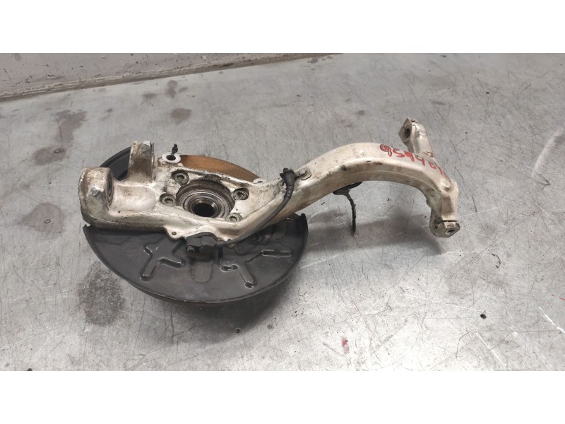 Recambio de mangueta delantera izquierda para audi a4 b7 (8ec) 2.0 tdi 16v referencia OEM IAM   