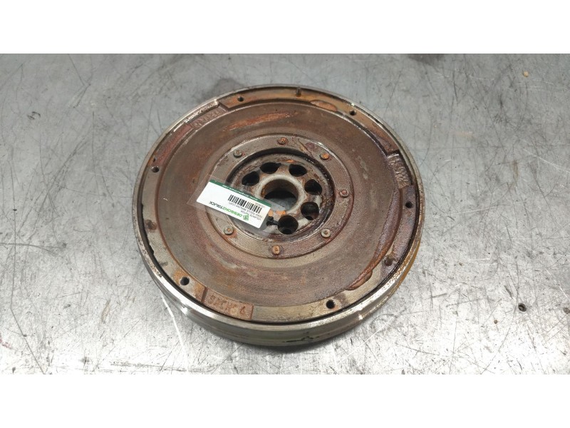 Recambio de volante motor para ford focus berlina (cap) s referencia OEM IAM   