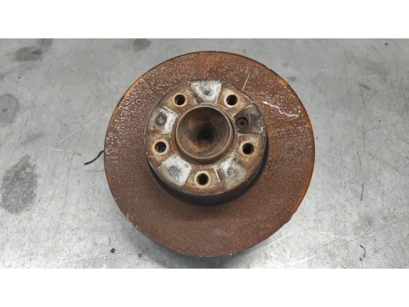 Recambio de mangueta delantera izquierda para bmw 3 (e90) 320 d referencia OEM IAM 3121677320904  