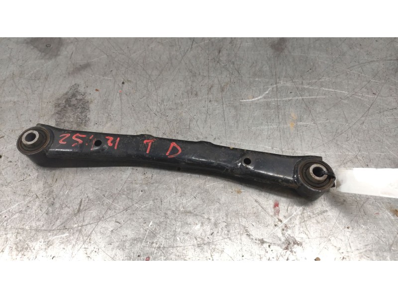 Recambio de tirante trasero derecho para hyundai i30 (gd) 1.6 crdi referencia OEM IAM   