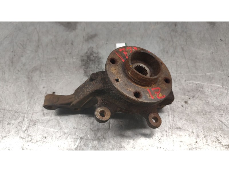 Recambio de mangueta delantera izquierda para nissan note (e11e) acenta referencia OEM IAM   