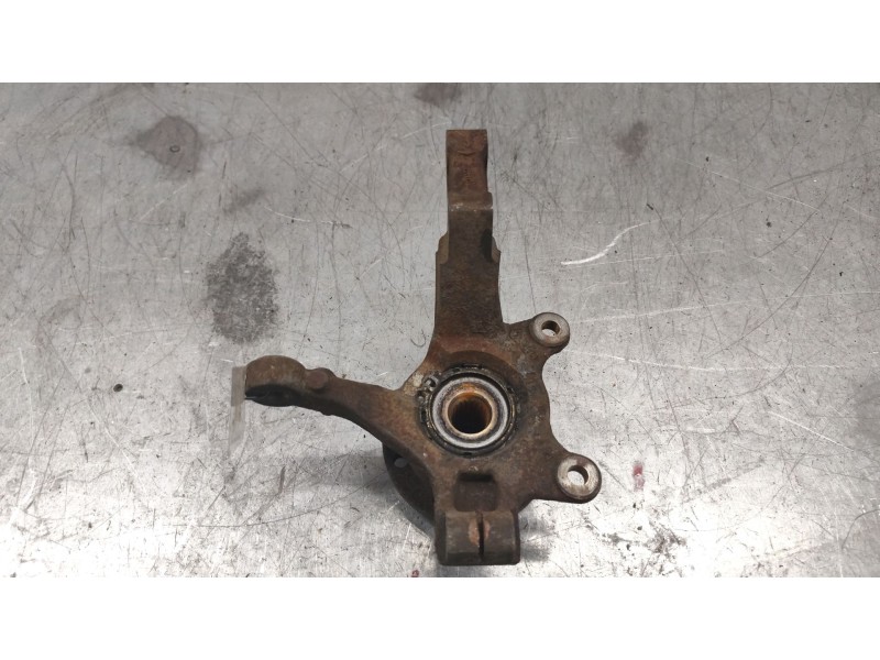 Recambio de mangueta delantera izquierda para nissan note (e11e) acenta referencia OEM IAM   