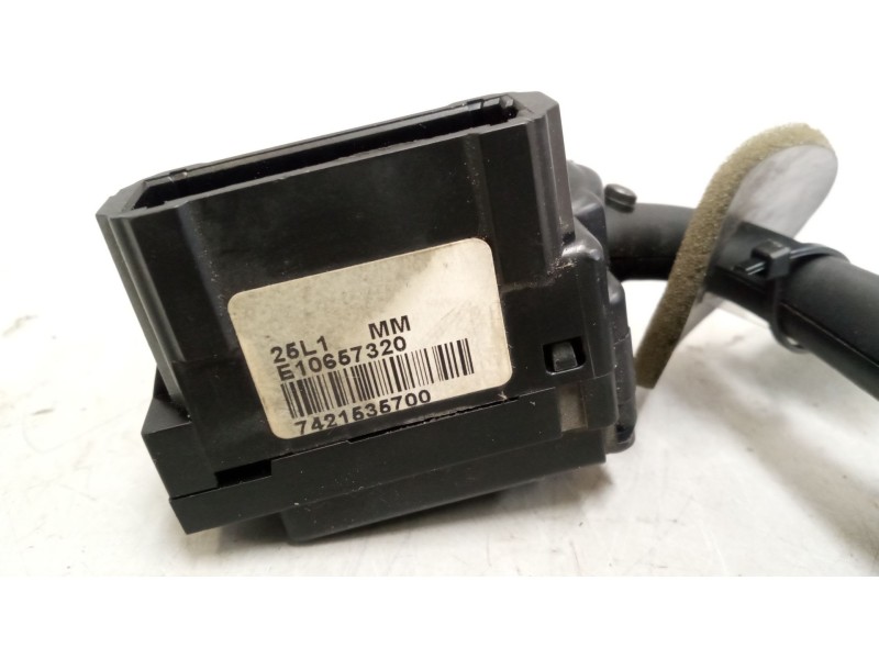 Recambio de mando limpia para renault magnum ab diesel referencia OEM IAM 7421535700  