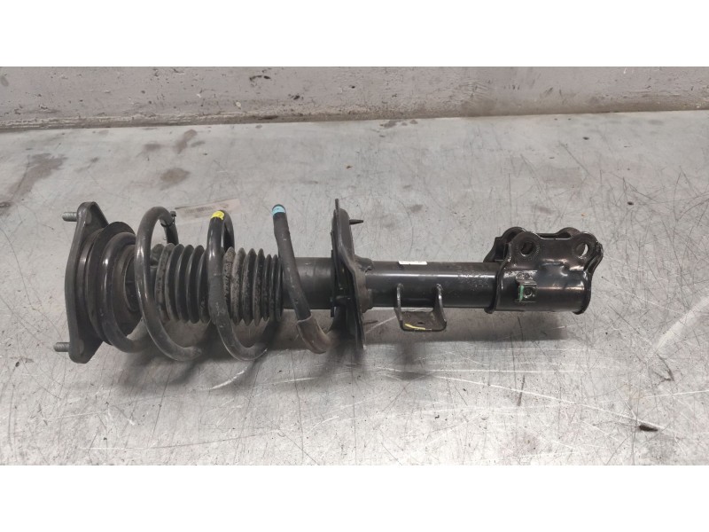 Recambio de amortiguador delantero derecho para hyundai i30 (gd) 1.6 crdi referencia OEM IAM   