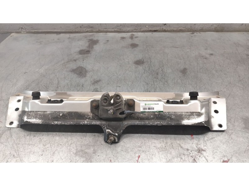 Recambio de travesaño superior para chrysler pt cruiser (pt) referencia OEM IAM 509ACB151  