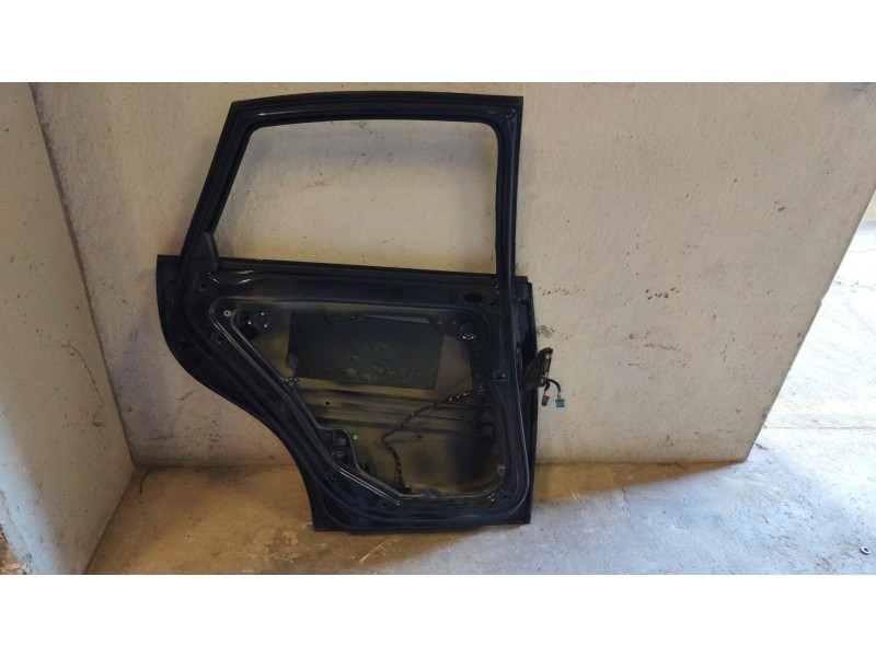 Recambio de puerta trasera izquierda para seat ibiza iii (6l1) 1.9 tdi referencia OEM IAM   