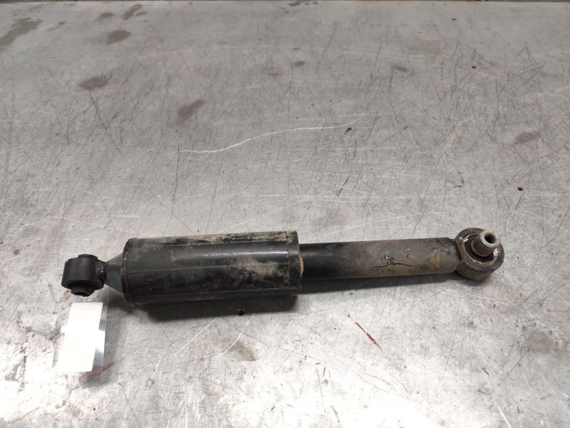 Recambio de amortiguador trasero para ford fiesta berl./courier 1.8 diesel referencia OEM IAM   