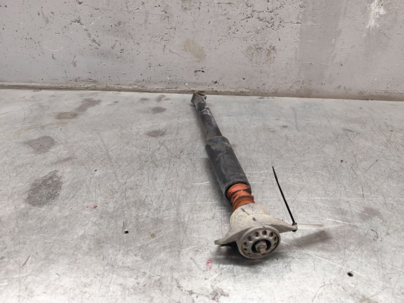 Recambio de amortiguador trasero para volkswagen golf iv berlina (1j1) 1.9 tdi referencia OEM IAM   