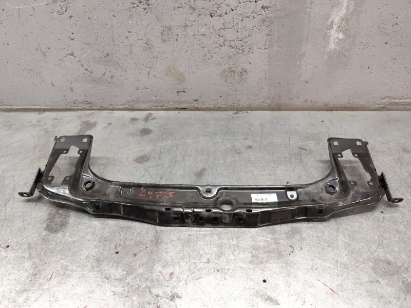 Recambio de travesaño superior para bmw 3 (f30, f80) 318 d xdrive referencia OEM IAM 5164724578612  