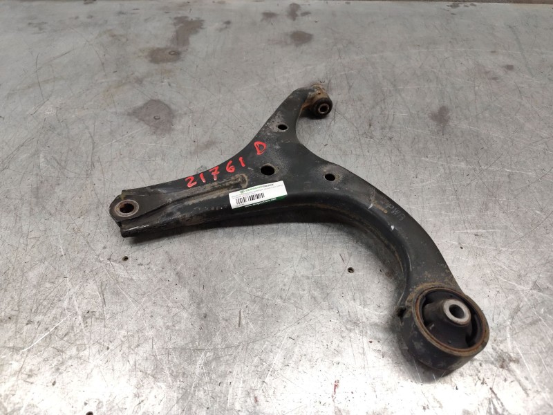 Recambio de brazo suspension inferior delantero derecho para hyundai accent (mc) gl referencia OEM IAM   
