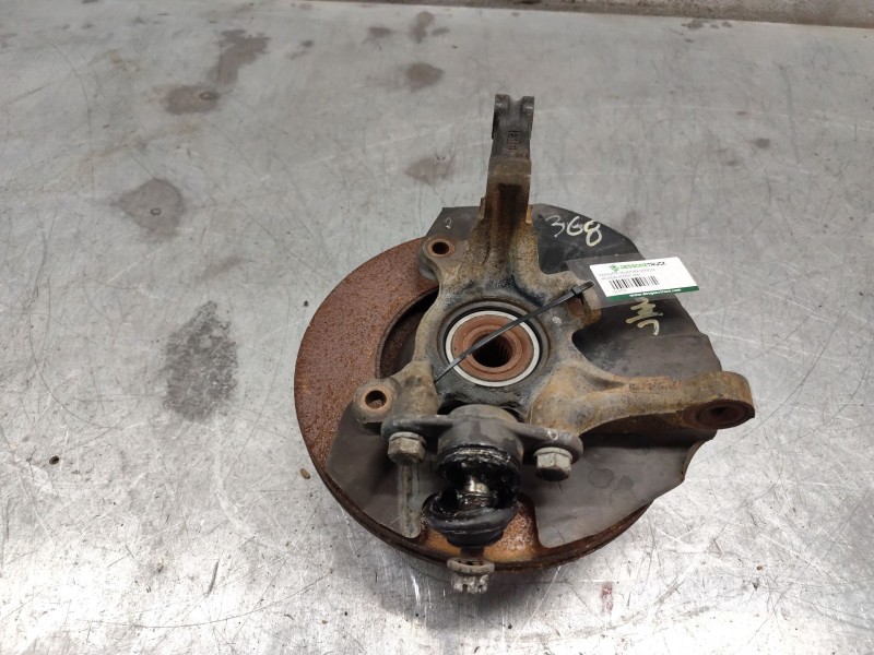 Recambio de mangueta delantera derecha para hyundai accent (mc) gl referencia OEM IAM   