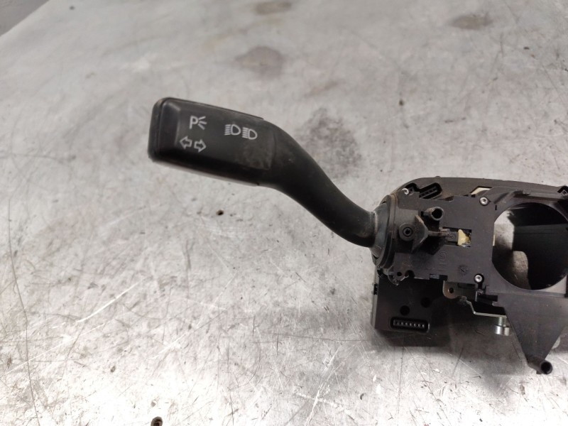 Recambio de mando multifuncion para audi a4 berlina (8e) 1.9 tdi referencia OEM IAM 8E0953549Q  