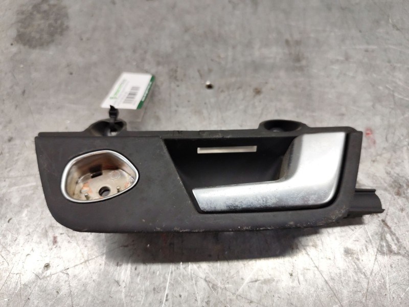 Recambio de maneta interior trasera derecha para audi a4 berlina (8e) 1.9 tdi referencia OEM IAM   