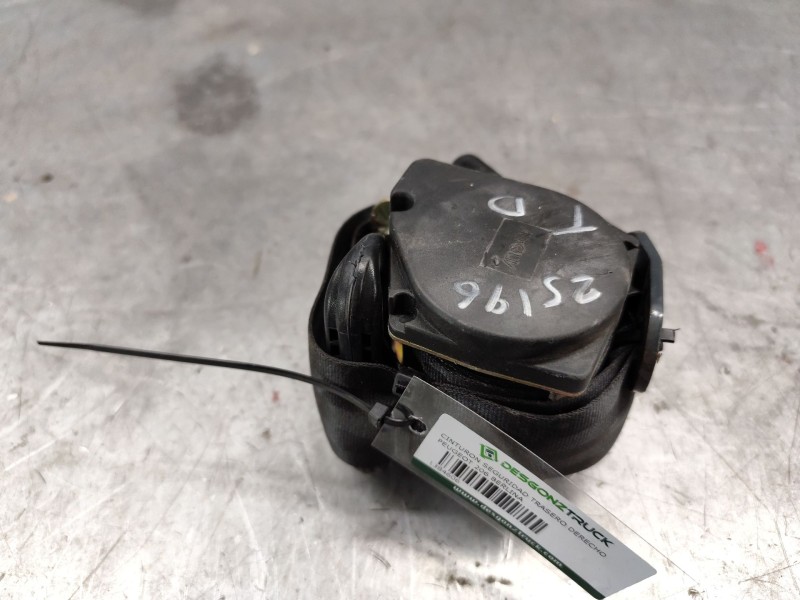 Recambio de cinturon seguridad trasero derecho para peugeot 206 berlina xr referencia OEM IAM   