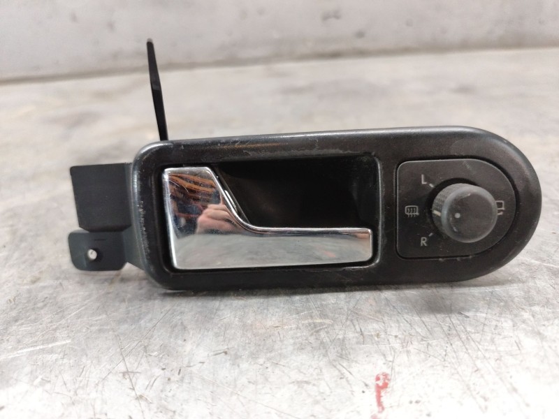 Recambio de maneta interior delantera izquierda para volkswagen passat berlina (3b2) comfortline referencia OEM IAM 3B1837113  