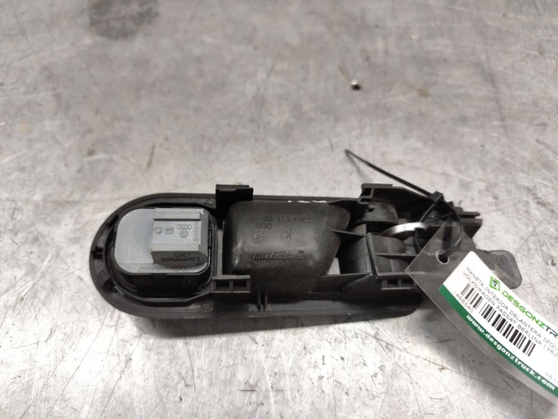 Recambio de maneta interior delantera izquierda para volkswagen passat berlina (3b2) comfortline referencia OEM IAM 3B1837113  