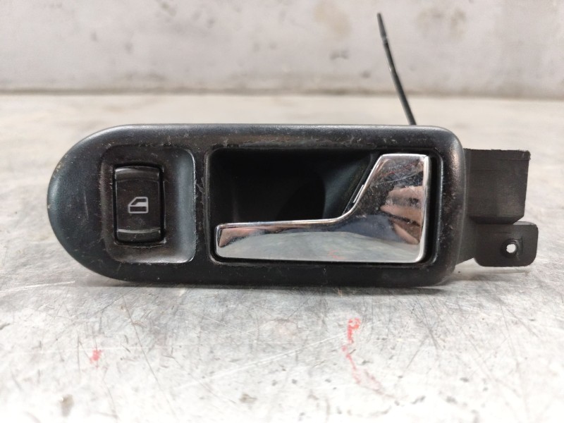 Recambio de maneta interior delantera derecha para volkswagen passat berlina (3b2) comfortline referencia OEM IAM 3B1837114  