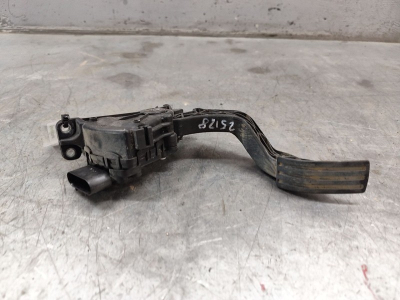 Recambio de pedal acelerador para ford fiesta (cbk) ambiente referencia OEM IAM 2S619F836AA  
