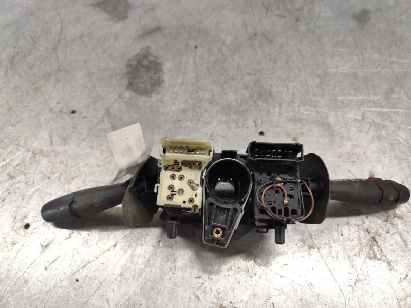 Recambio de mando multifuncion para renault master ii furgoneta (fd) 2.5 d referencia OEM IAM 7700354626  