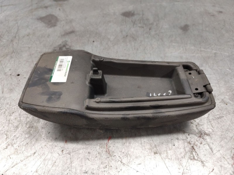 Recambio de apoyabrazos central para ford mondeo berlina (ge) ambiente referencia OEM IAM   