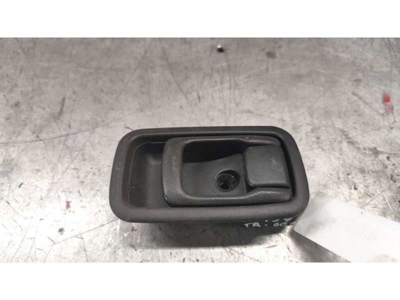 Recambio de maneta interior trasera derecha para nissan almera i (n15) 2.0 d referencia OEM IAM   