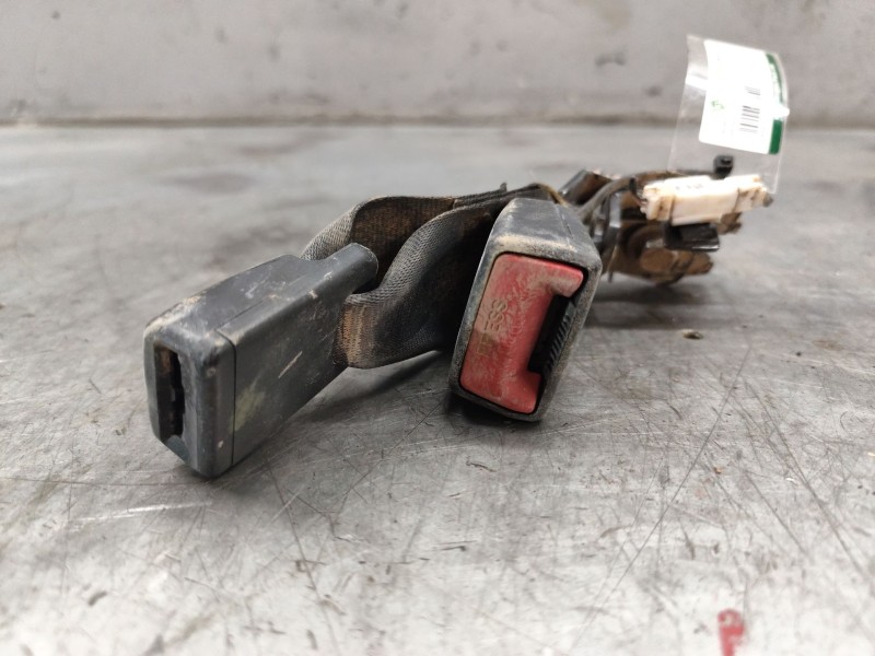 Recambio de enganche cinturon trasero derecho para kia niro i (de) e-niro referencia OEM IAM 898K0Q41000WK  