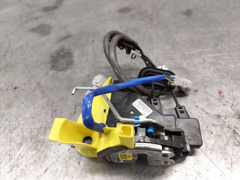 Recambio de cerradura puerta delantera derecha para kia niro i (de) e-niro referencia OEM IAM 81320G5040KDJ  