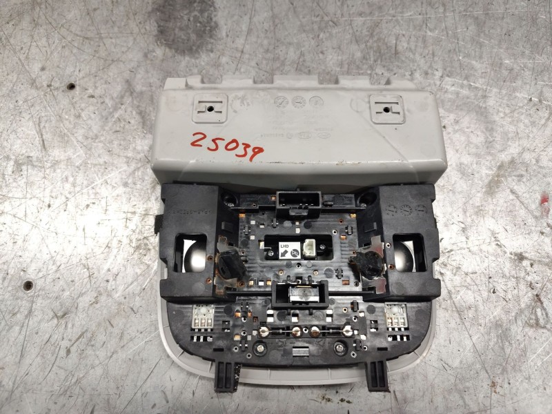 Recambio de luz interior para kia niro i (de) e-niro referencia OEM IAM 92800D90XX  DELANTERA
