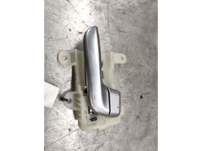 Recambio de maneta interior delantera derecha para kia niro i (de) e-niro referencia OEM IAM   