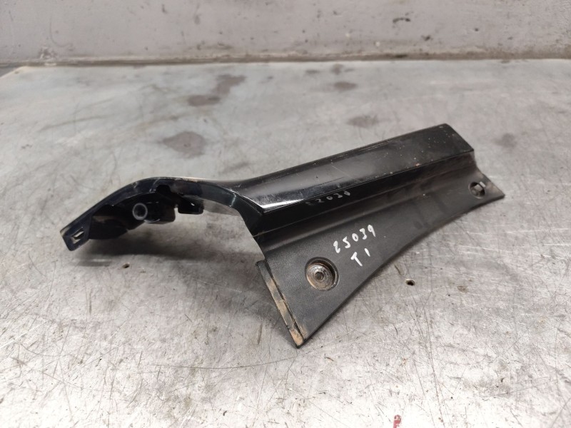 Recambio de molduras traseras para kia niro i (de) e-niro referencia OEM IAM 87362G5000  IZQUIERDA