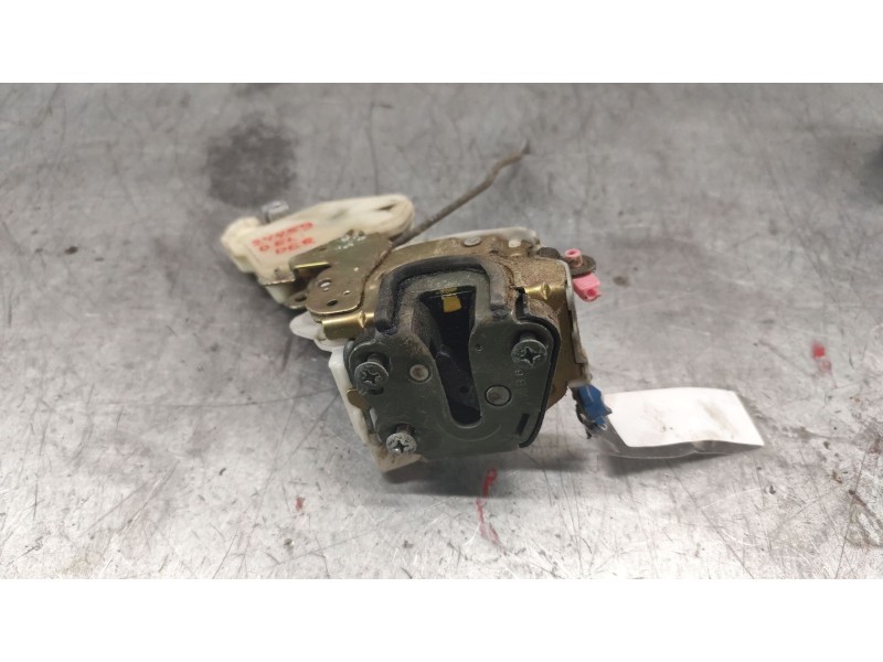 Recambio de cerradura puerta delantera derecha para nissan almera i (n15) 2.0 d referencia OEM IAM 8055289918  