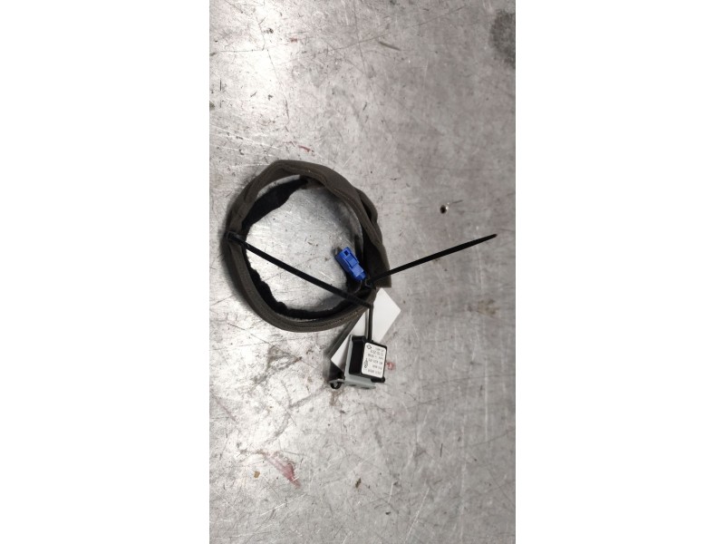 Recambio de antena para dacia sandero ii tce 90 (b8m1, b8ma) referencia OEM IAM 259759661r  