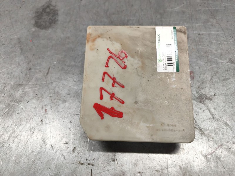 Recambio de caja reles / fusibles para nissan note (e11e) acenta referencia OEM IAM 284B7AX62A  