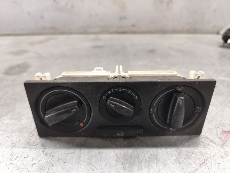 Recambio de mando calefaccion / aire acondicionado para volkswagen golf iv berlina (1j1) 1.9 tdi referencia OEM IAM 1J0819045F  