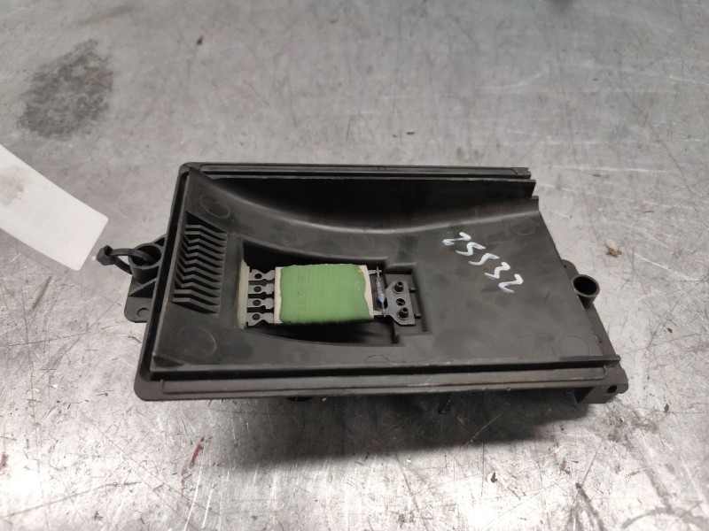 Recambio de resistencia calefaccion para volkswagen golf iv berlina (1j1) 1.9 tdi referencia OEM IAM 1J0819022  